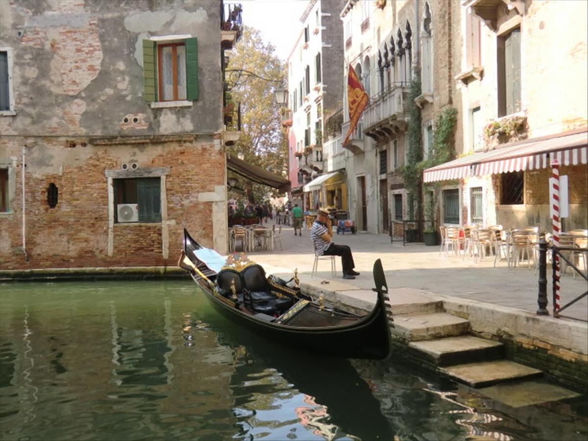 Canal Tron Veneza Exterior foto